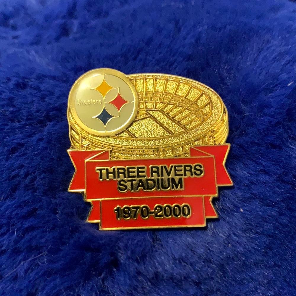 Pittsburg Steelers Pin (Aminco) Three Rivers Stadium Very,  Very Rare